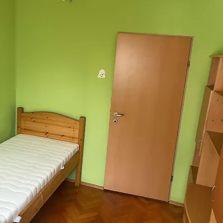 3 Camere, Perioada Electric Castle, Untold *